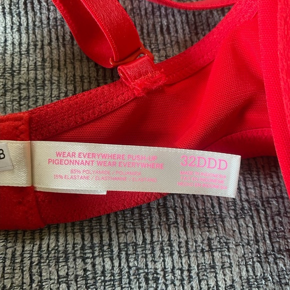 PINK by Victoria Secret Push Up Bra Bundle - Picture 2 of 5